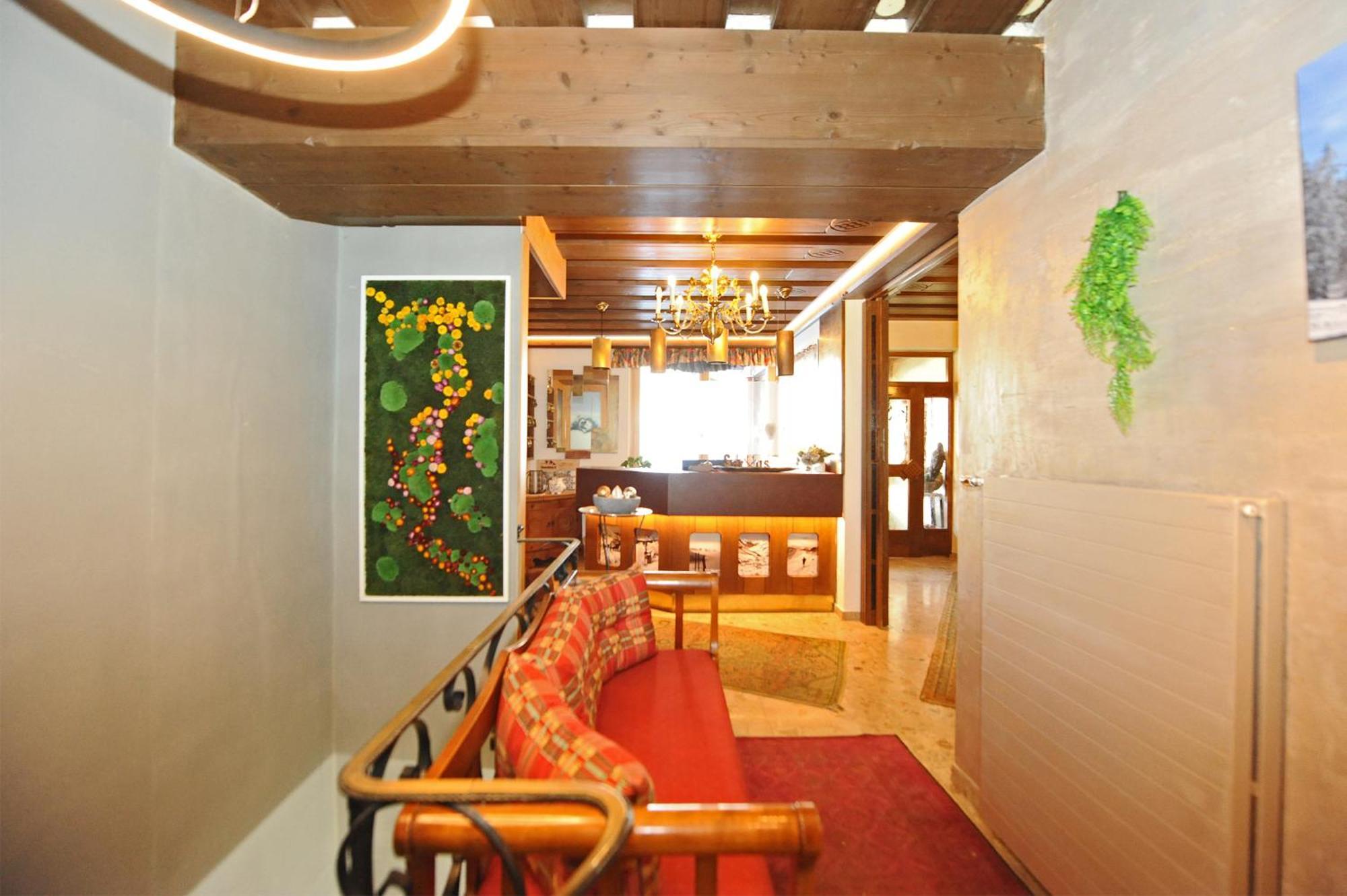 Ski In Ski Out Hotel Unterellmau Зальбах-Хинтерглемм Экстерьер фото