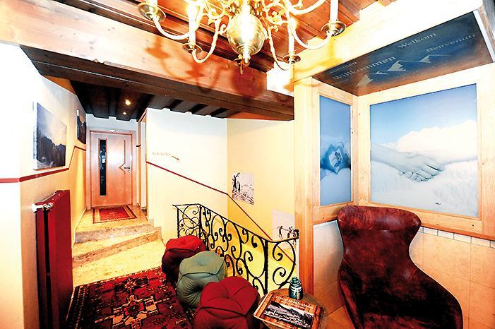 Ski In Ski Out Hotel Unterellmau Зальбах-Хинтерглемм Экстерьер фото