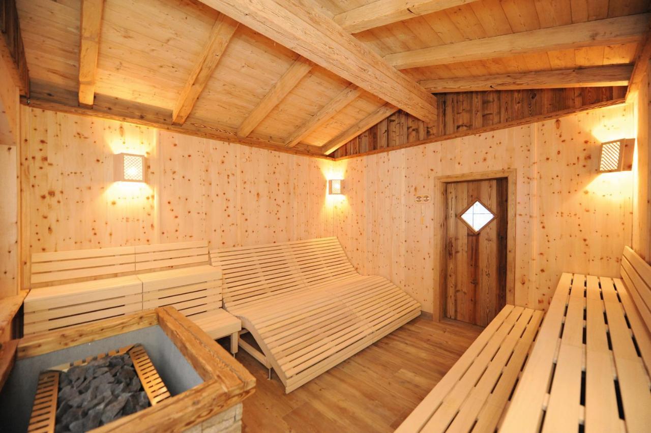 Ski In Ski Out Hotel Unterellmau Зальбах-Хинтерглемм Экстерьер фото