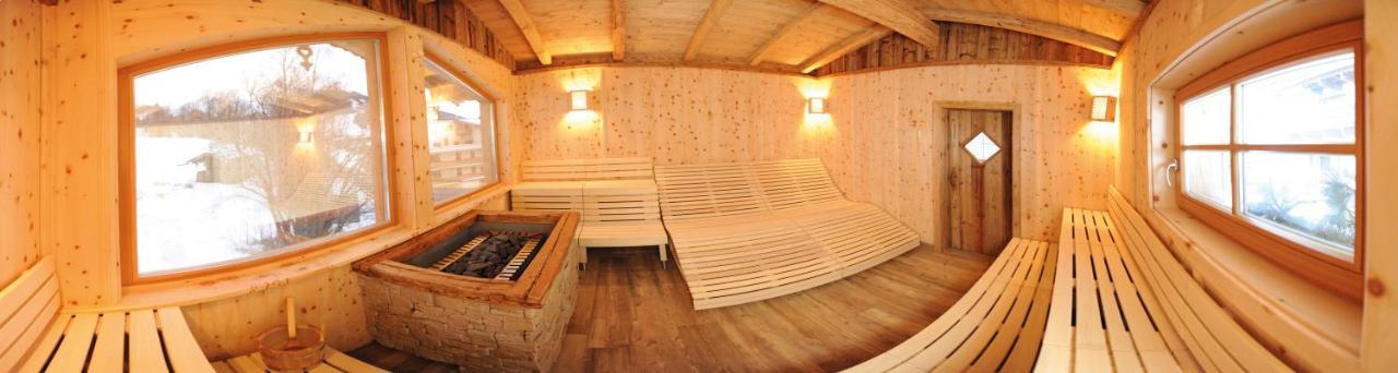 Ski In Ski Out Hotel Unterellmau Зальбах-Хинтерглемм Экстерьер фото