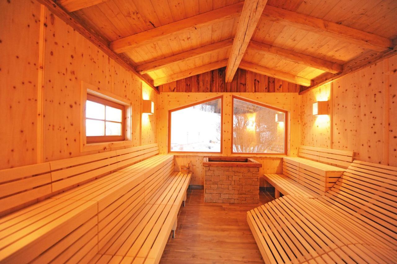 Ski In Ski Out Hotel Unterellmau Зальбах-Хинтерглемм Экстерьер фото